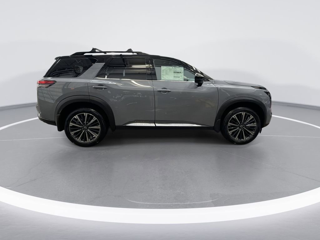 New 2026 Nissan Pathfinder Platinum image 9
