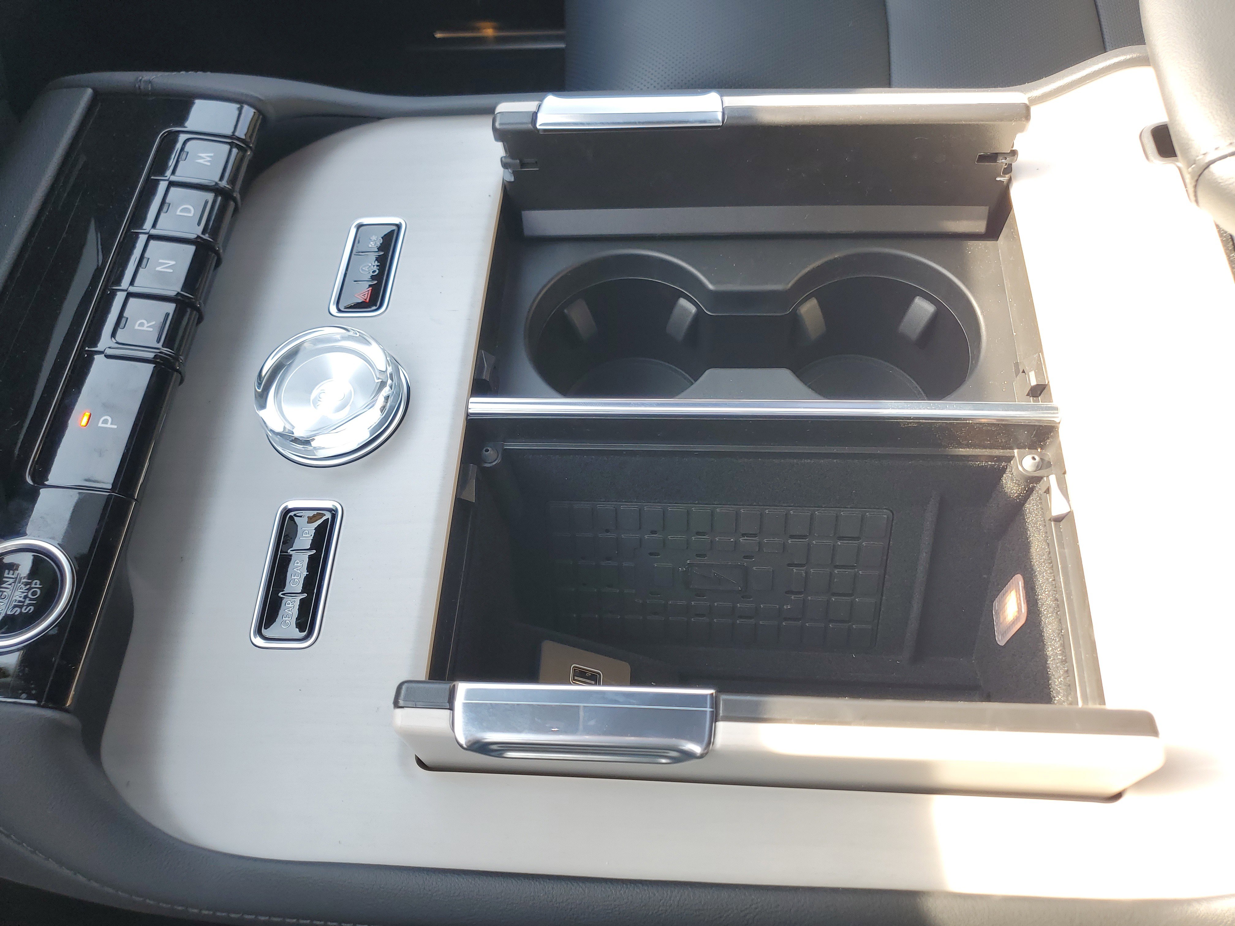 New 2025 Lincoln Navigator Reserve w/ Jet Appearance Package image 26