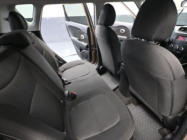 Used 2016 Kia Soul Base image 36