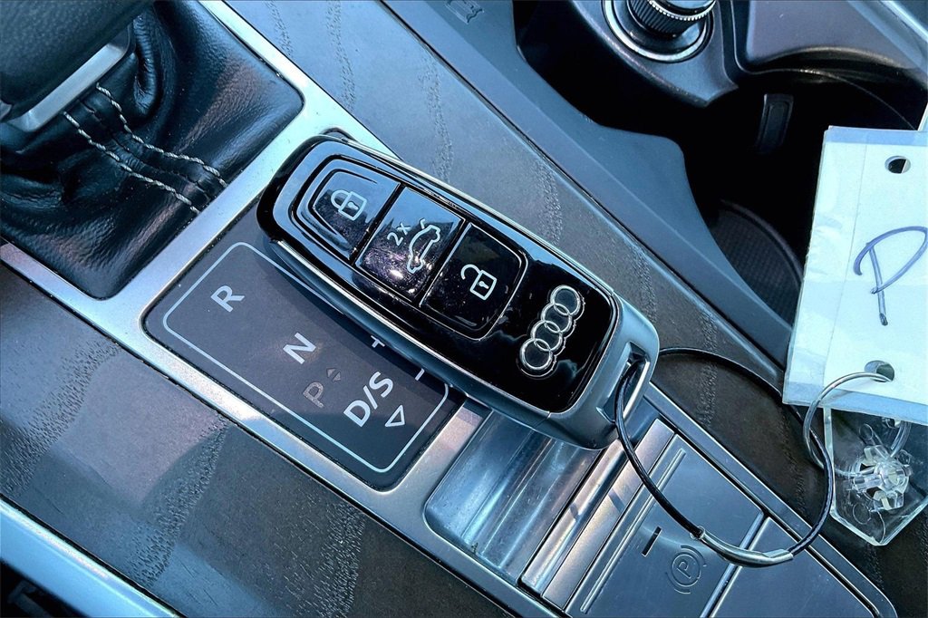 Used 2021 Audi A6 Premium Plus image 36