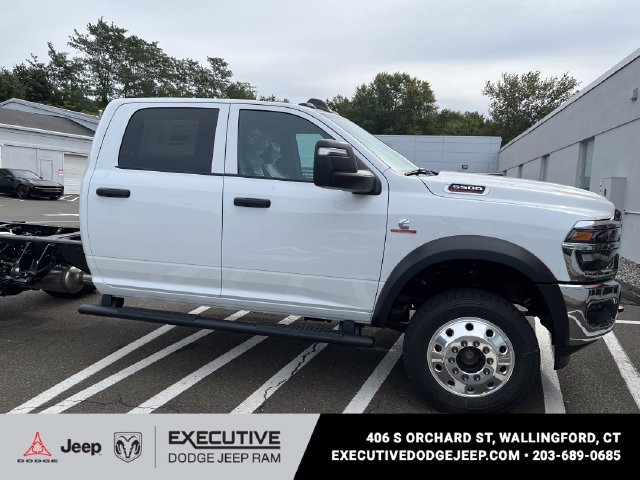 New 2027 RAM 5500 Tradesman AWD/4WD image 8