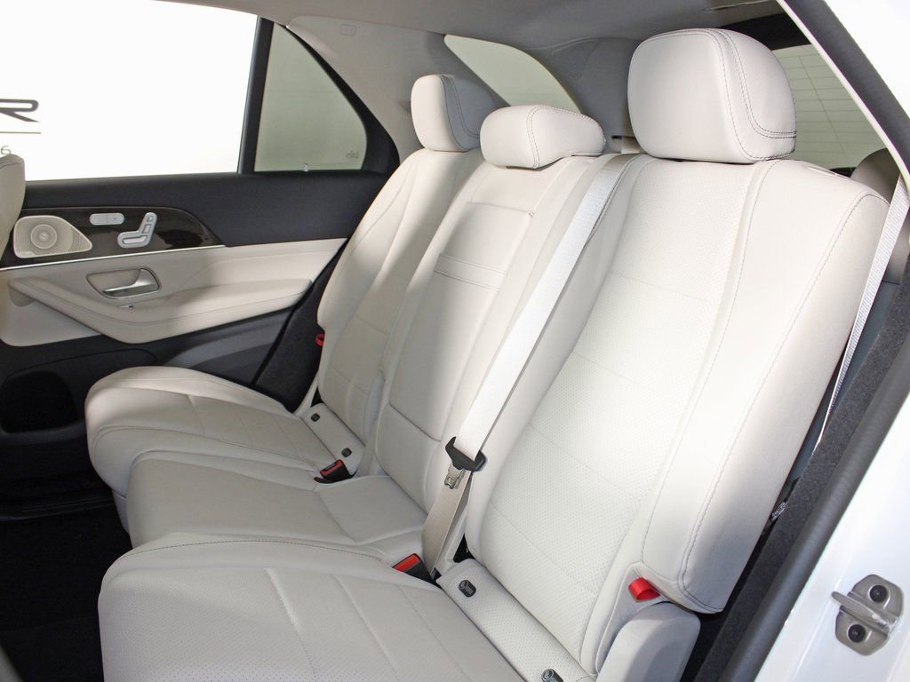 Certified 2026 Mercedes-Benz GLE 350 4MATIC image 30