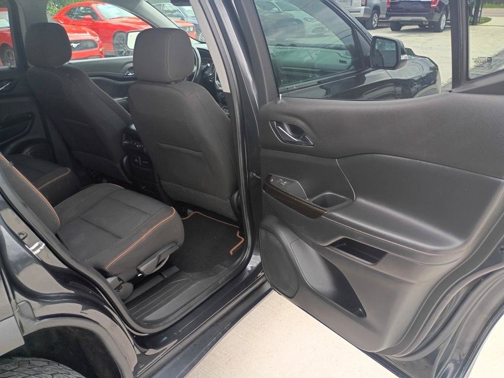 Used 2020 GMC Acadia AT4 w/ Trailering Package AWD/4WD image 13