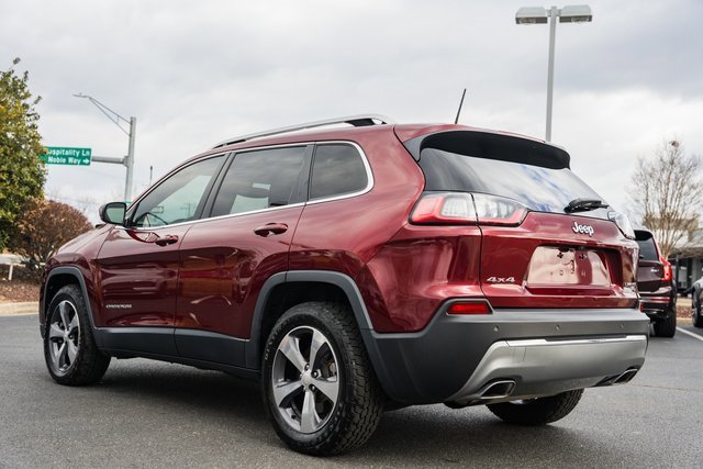Used 2019 Jeep Cherokee Limited image 5