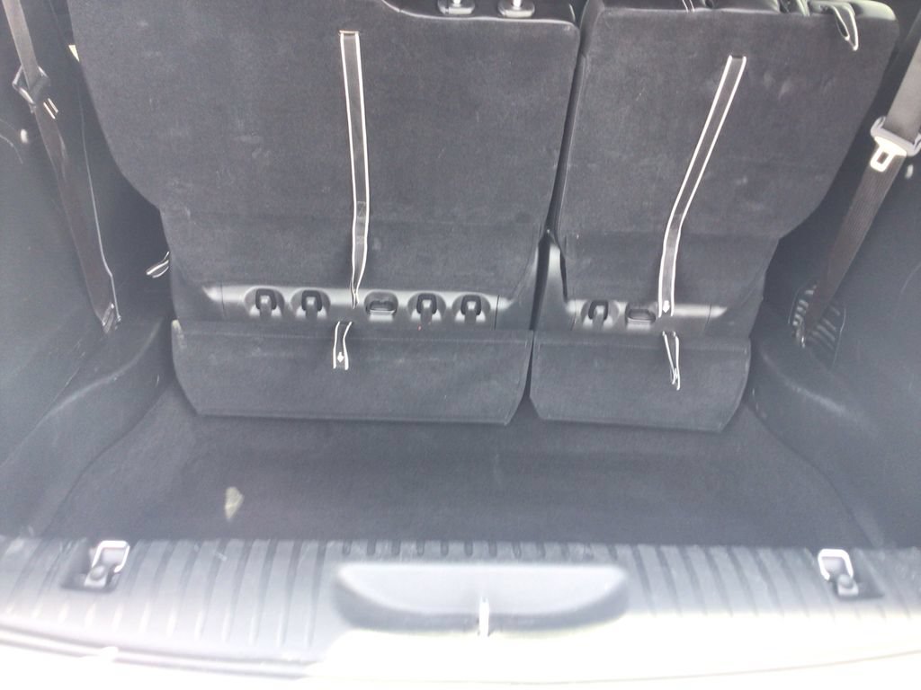Used 2025 Chrysler Pacifica Select FWD image 13