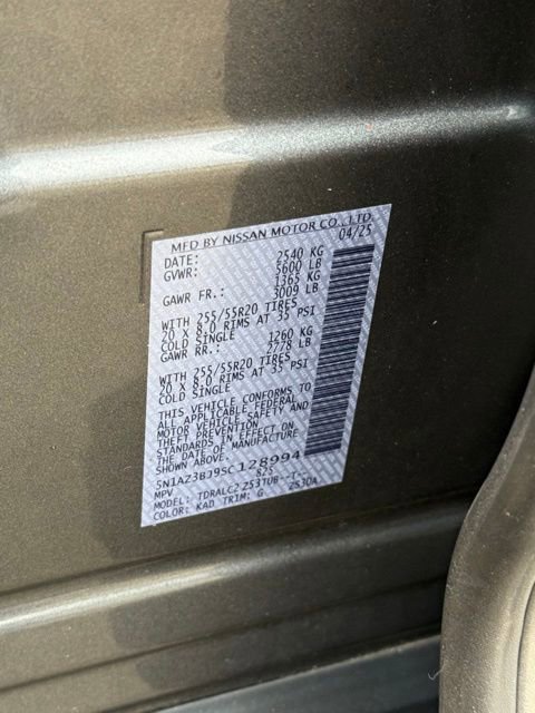 Used 2025 Nissan Murano SV image 33