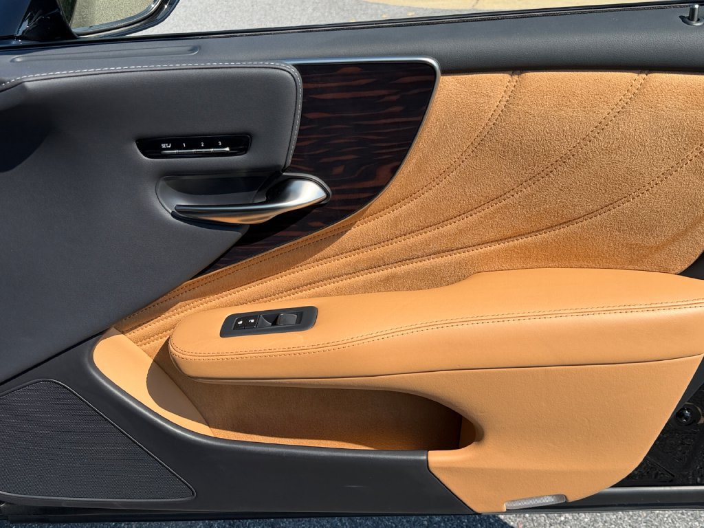 Certified 2023 Lexus LS 500 AWD w/ Luxury Package image 30