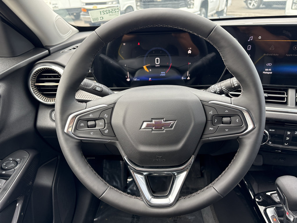 New 2026 Chevrolet Trax ACTIV w/ Sunroof Package FWD image 19