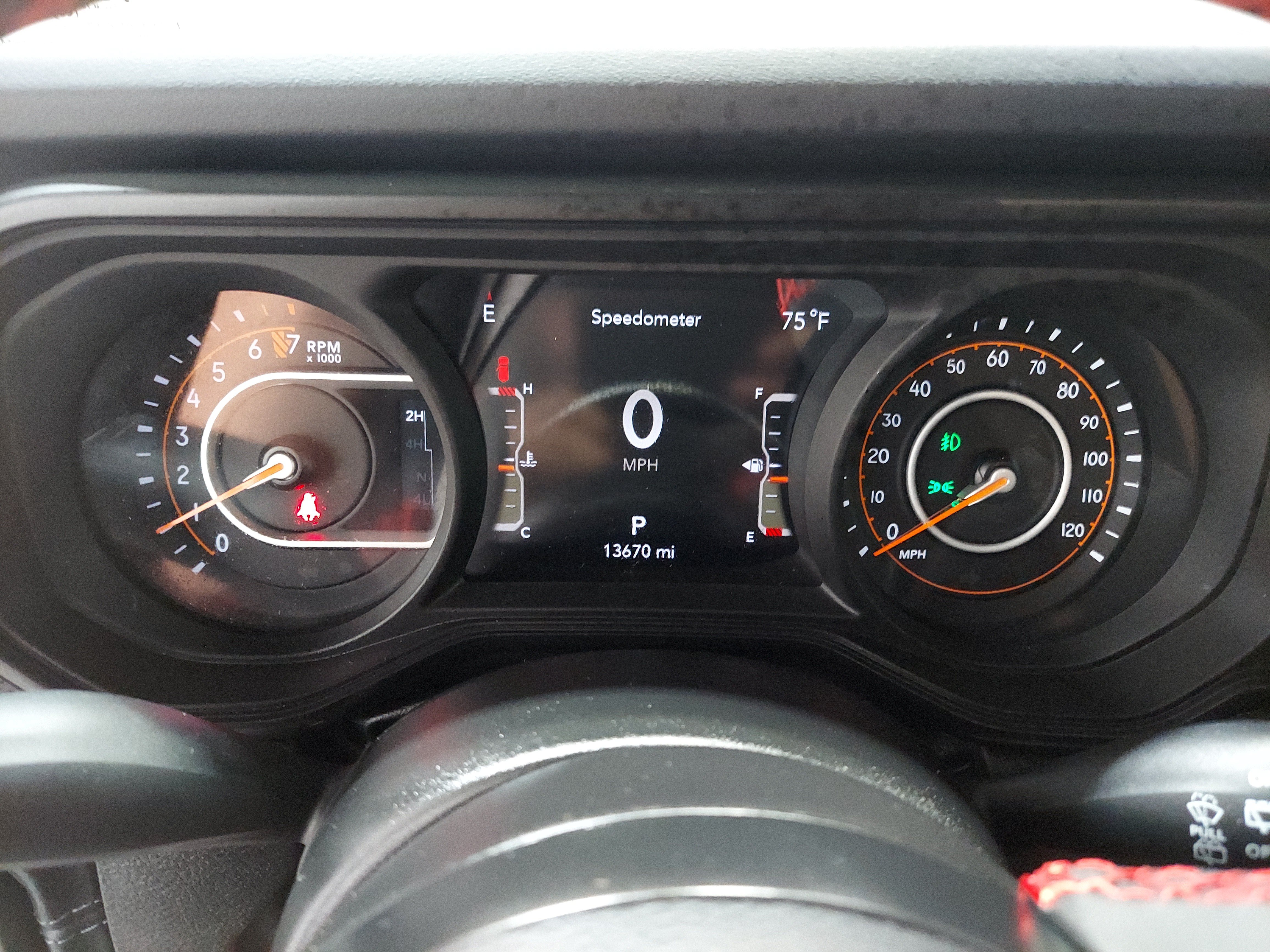 Used 2024 Jeep Wrangler Rubicon w/ Technology Group AWD/4WD image 7