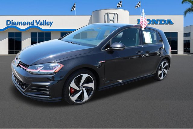 Used 2018 Volkswagen GTI SE FWD image 3