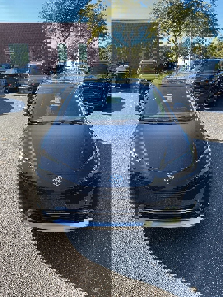 New 2026 Toyota Prius Plug-In Hybrid image 2