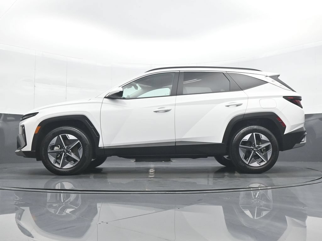 Used 2025 Hyundai Tucson SEL AWD/4WD image 27