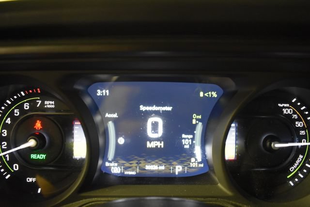 Used 2024 Jeep Wrangler High Altitude AWD/4WD image 27