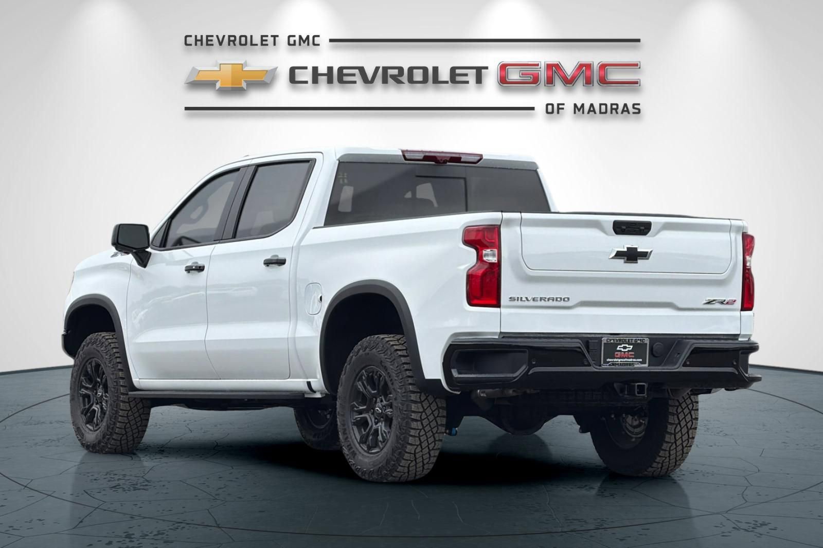 Used 2026 Chevrolet Silverado 1500 ZR2 image 5