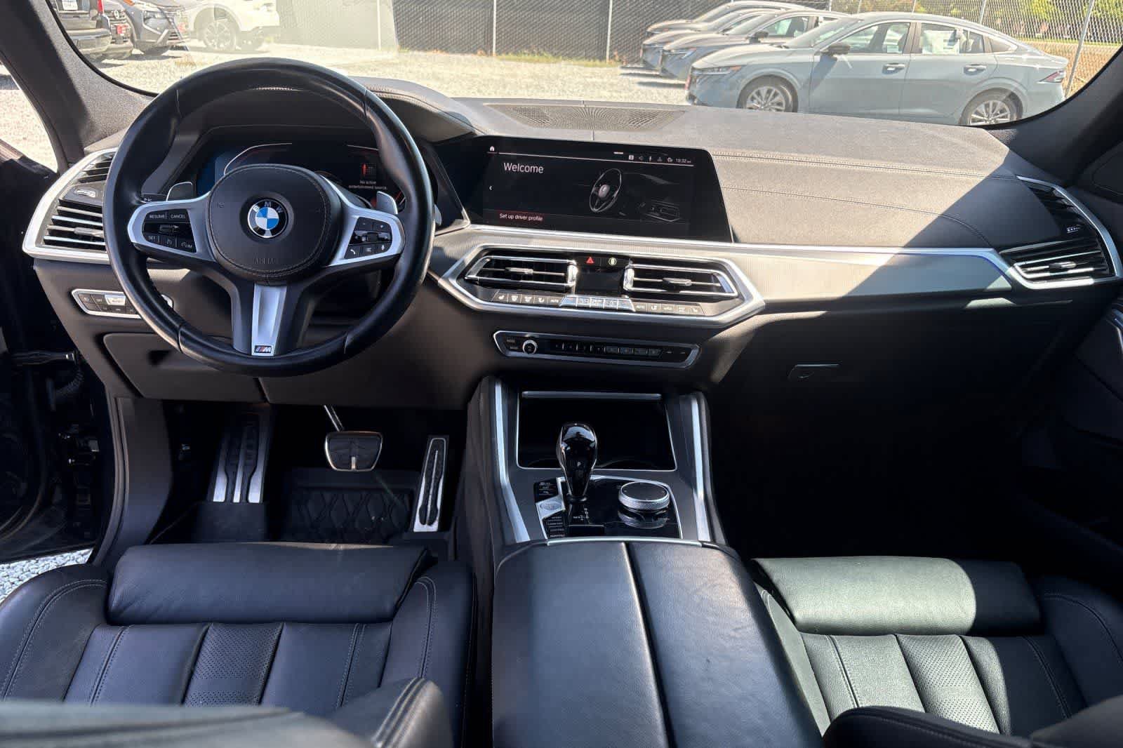 Used 2021 BMW X6 xDrive40i w/ M Sport Package AWD/4WD image 4