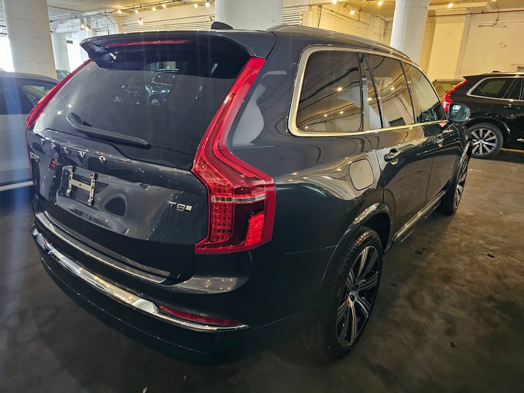 Certified 2025 Volvo XC90 T8 Plus w/ Protection Package Premier AWD/4WD image 4