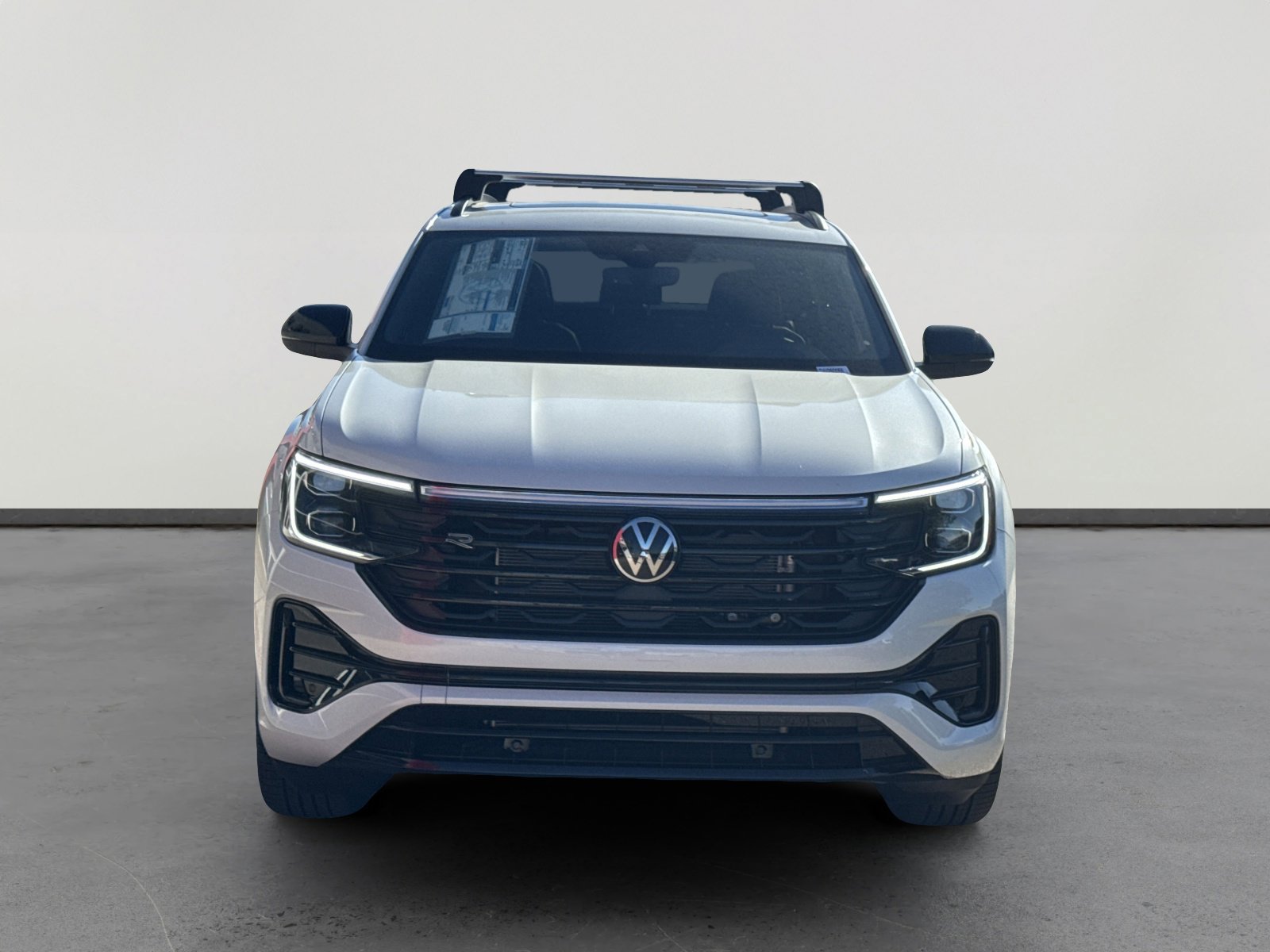 New 2026 Volkswagen Atlas Cross Sport SEL R-Line image 2