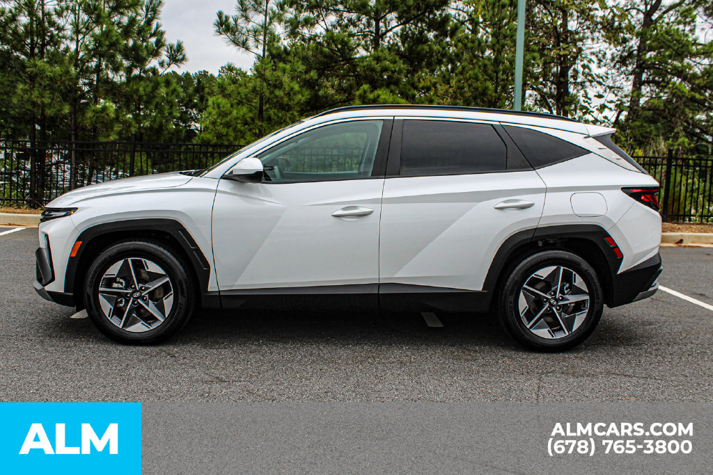 Used 2025 Hyundai Tucson SEL FWD image 6