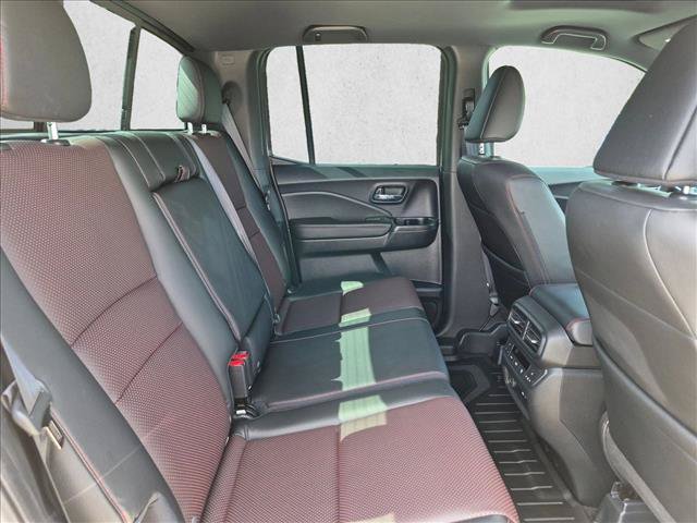 Used 2025 Honda Ridgeline Black Edition image 21