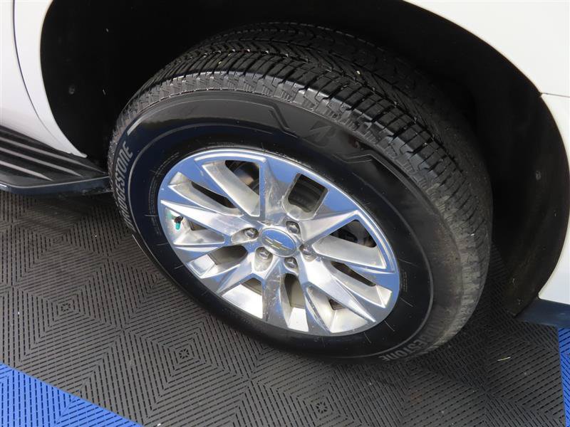 Used 2023 Chevrolet Tahoe Premier RWD image 7