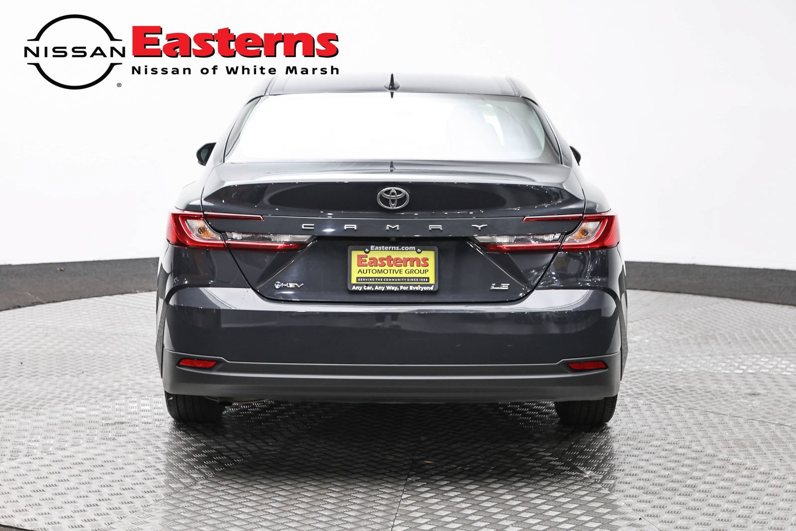Used 2025 Toyota Camry LE FWD image 6