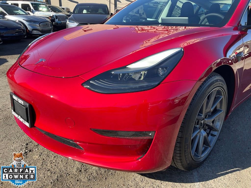 Used 2023 Tesla Model 3 Standard Range image 91