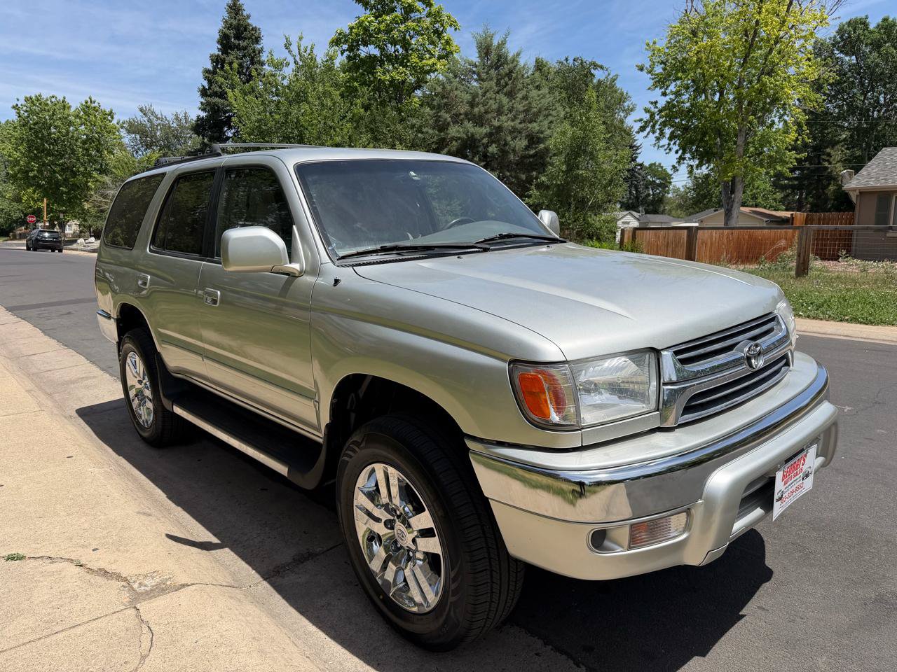 Used 2002 Toyota 4Runner SR5 AWD/4WD image 7