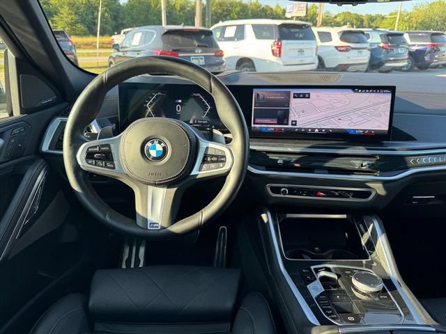 Used 2024 BMW X6 xDrive40i w/ Premium Package AWD/4WD image 14
