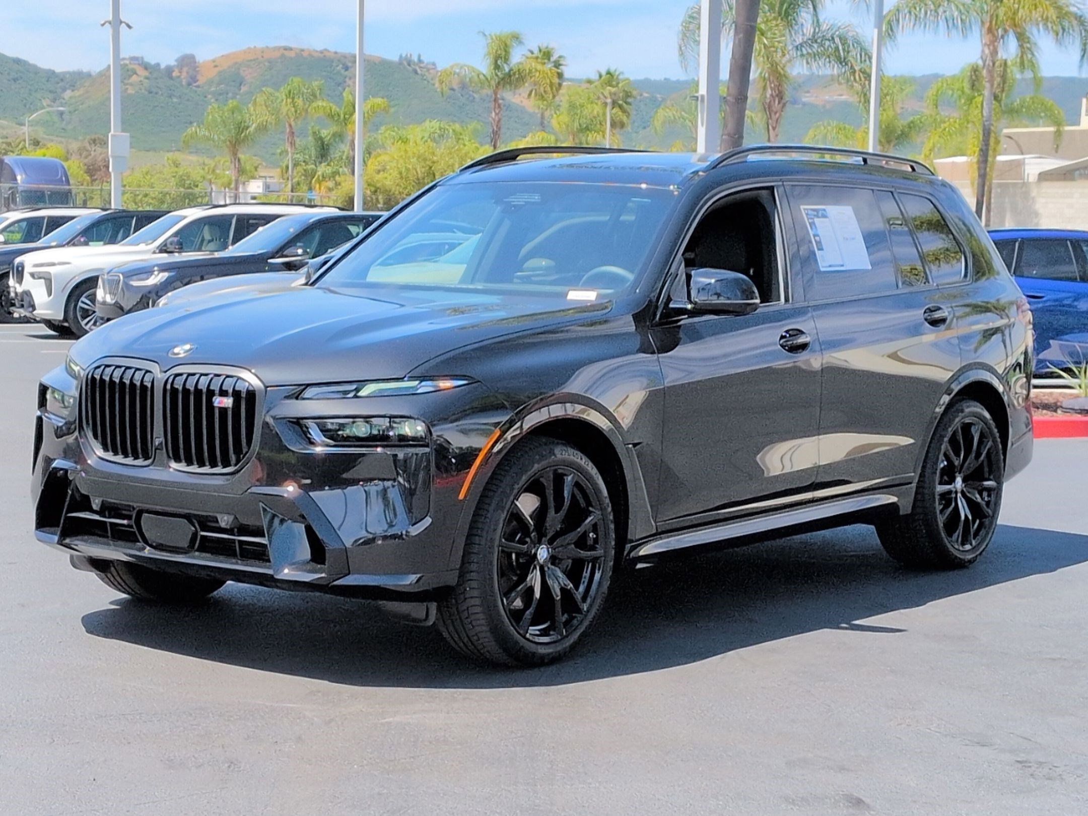 Used 2025 BMW X7 M60i AWD/4WD image 5