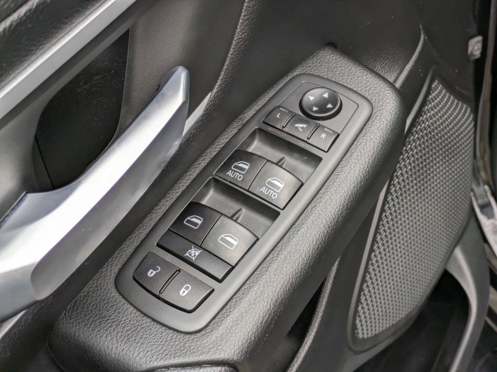 Used 2021 RAM 1500 Big Horn image 10