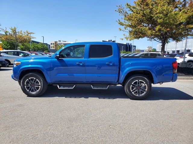 Used 2018 Toyota Tacoma TRD Sport image 6