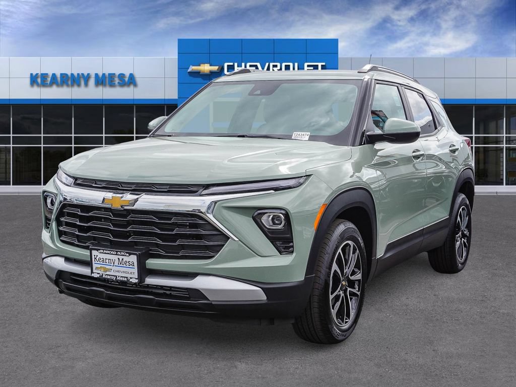 New 2026 Chevrolet TrailBlazer LT w/ LT Cold Weather Package FWD image 3