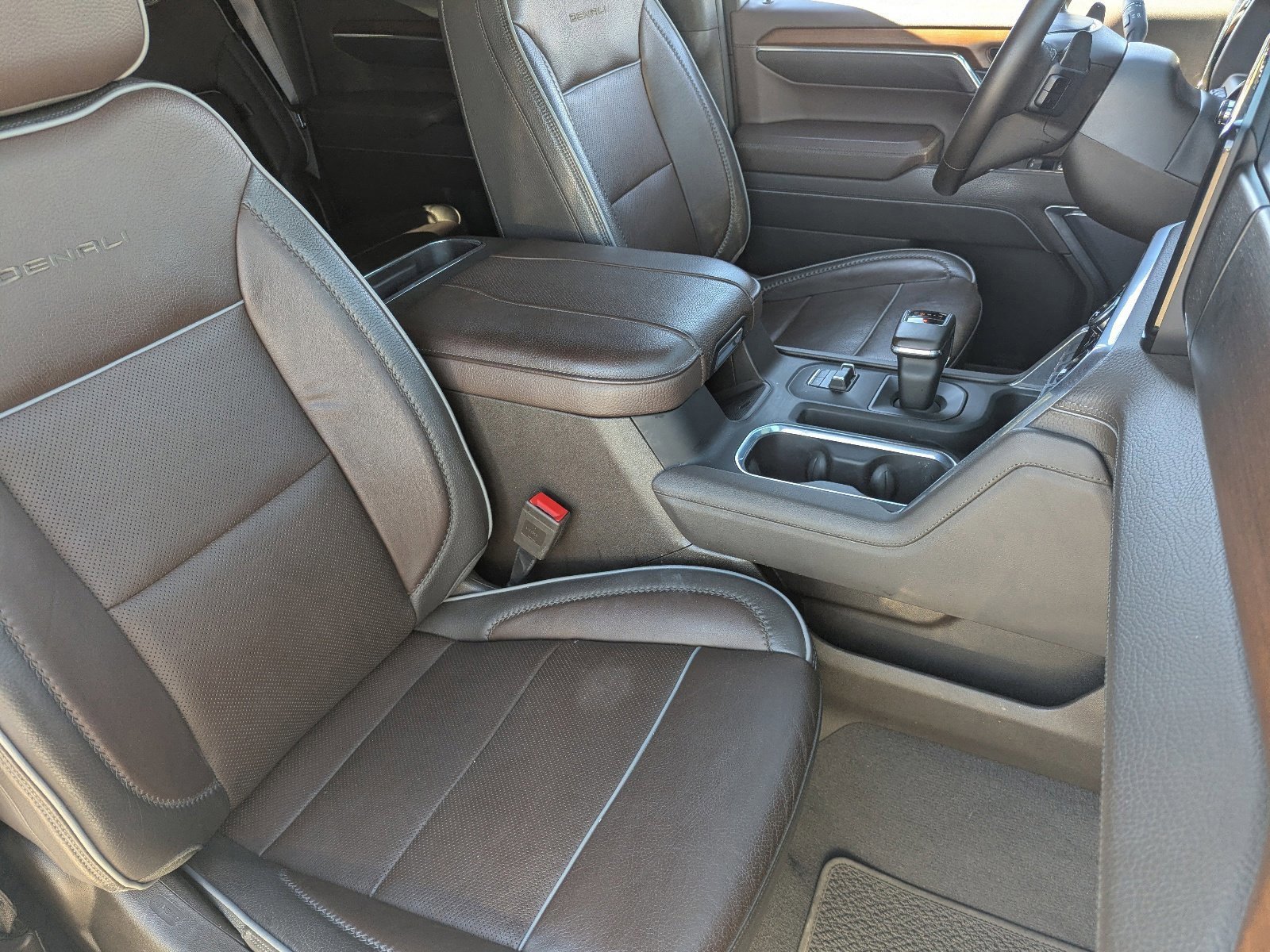 Used 2023 GMC Sierra 1500 Denali w/ Denali Reserve Package image 11