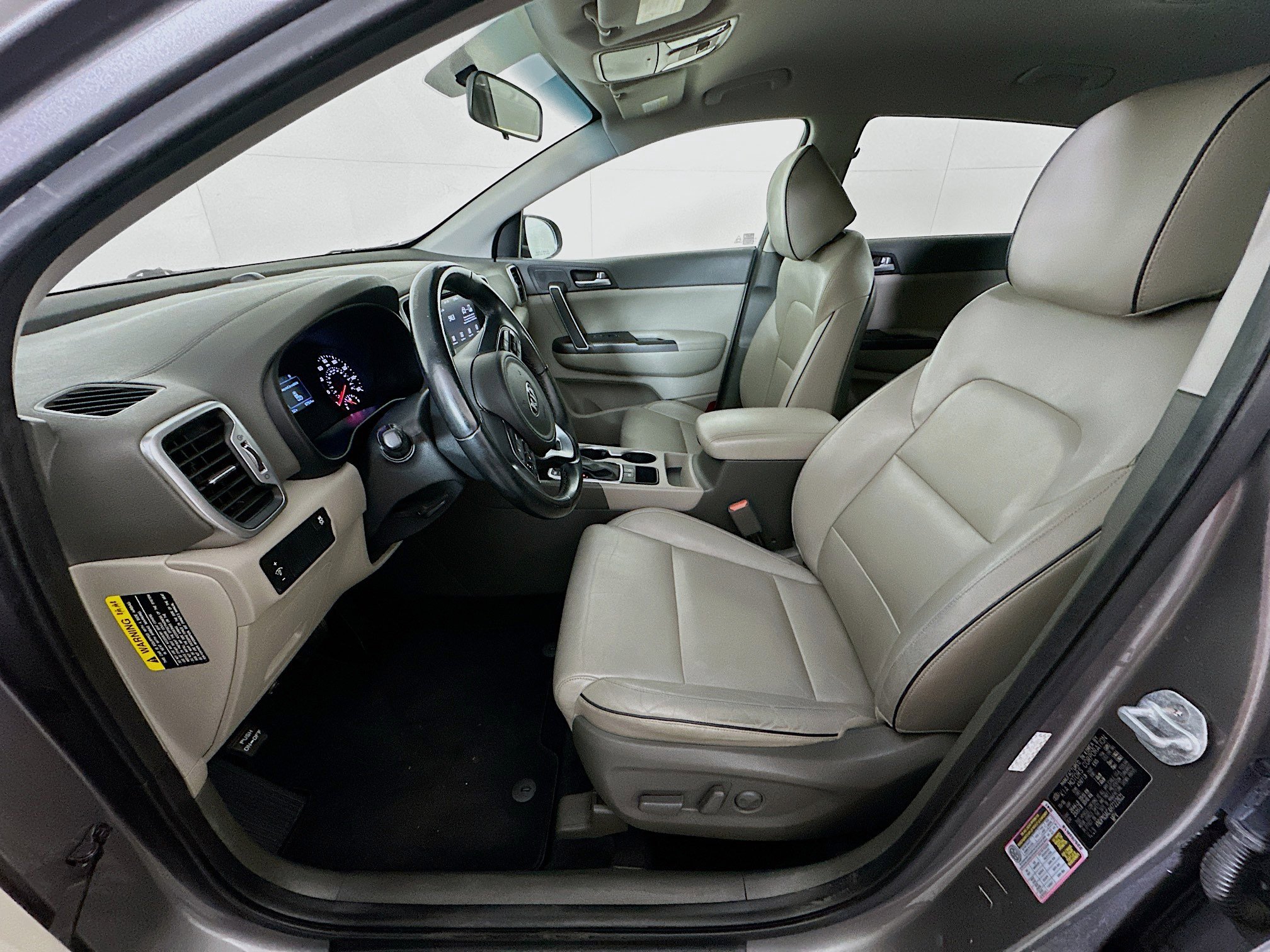 Used 2017 Kia Sportage EX image 13