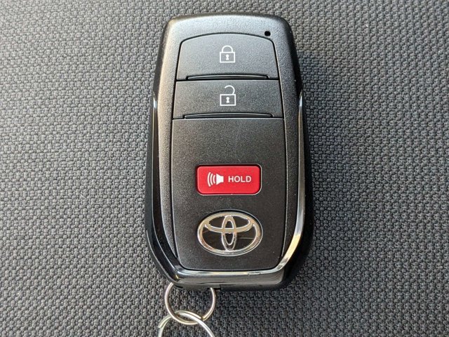 New 2024 Toyota Corolla Cross LE FWD image 26