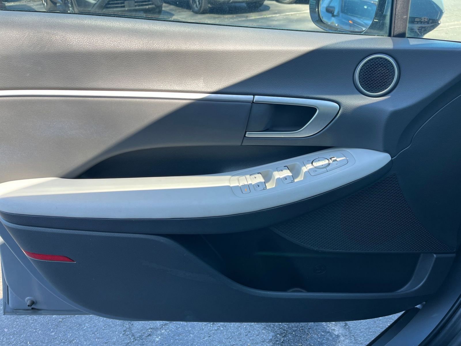 Used 2025 Hyundai Sonata SEL image 18