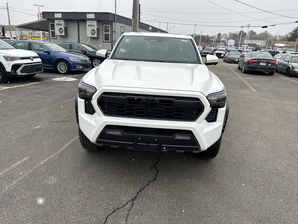 New 2026 Toyota Tacoma TRD Off-Road AWD/4WD image 5