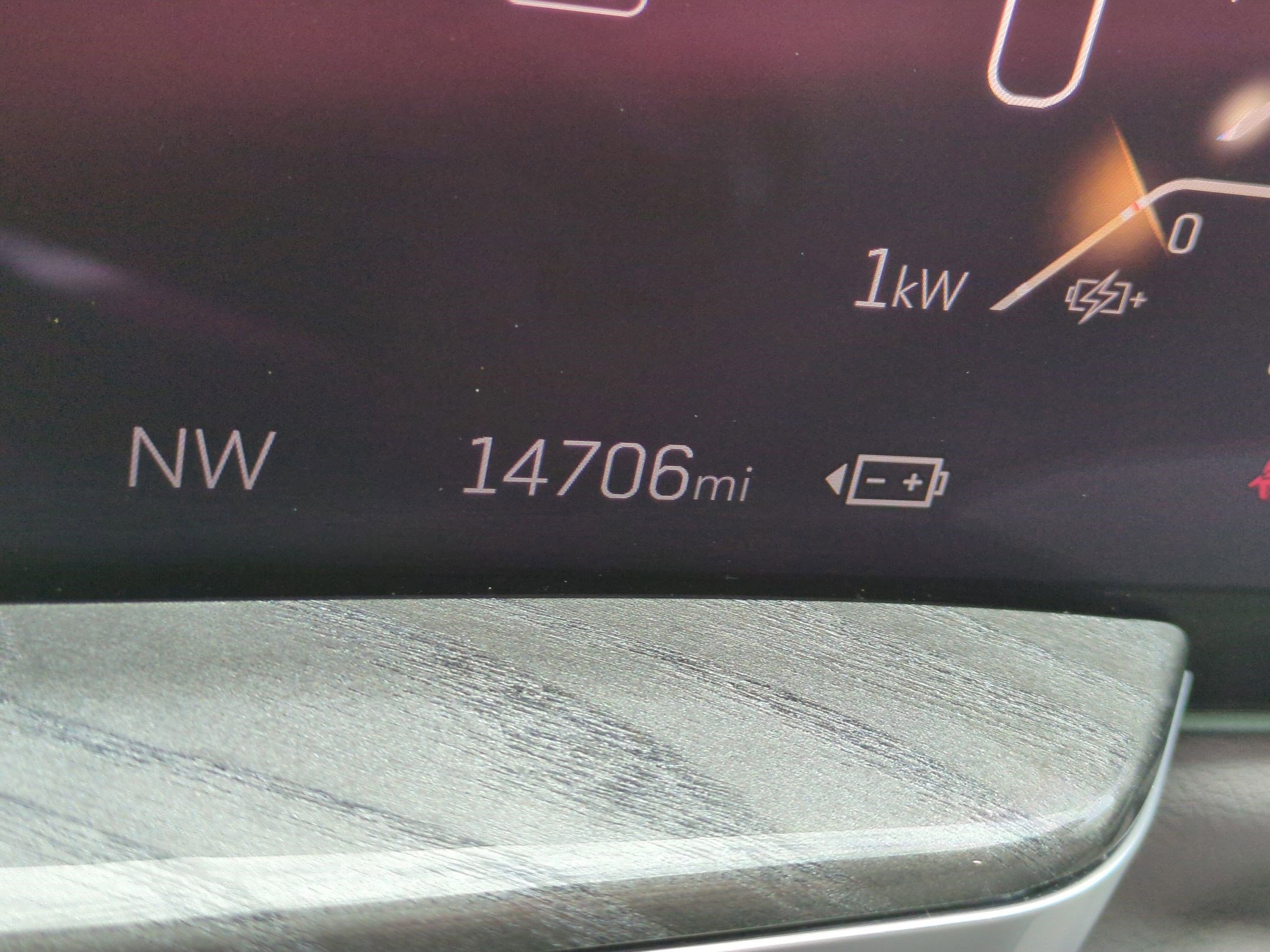 Used 2025 Cadillac Escalade IQ Sport 1 w/ Smart Trailering package image 21