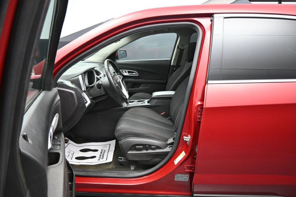 Used 2015 Chevrolet Equinox LT w/ Driver Convenience Package FWD image 9
