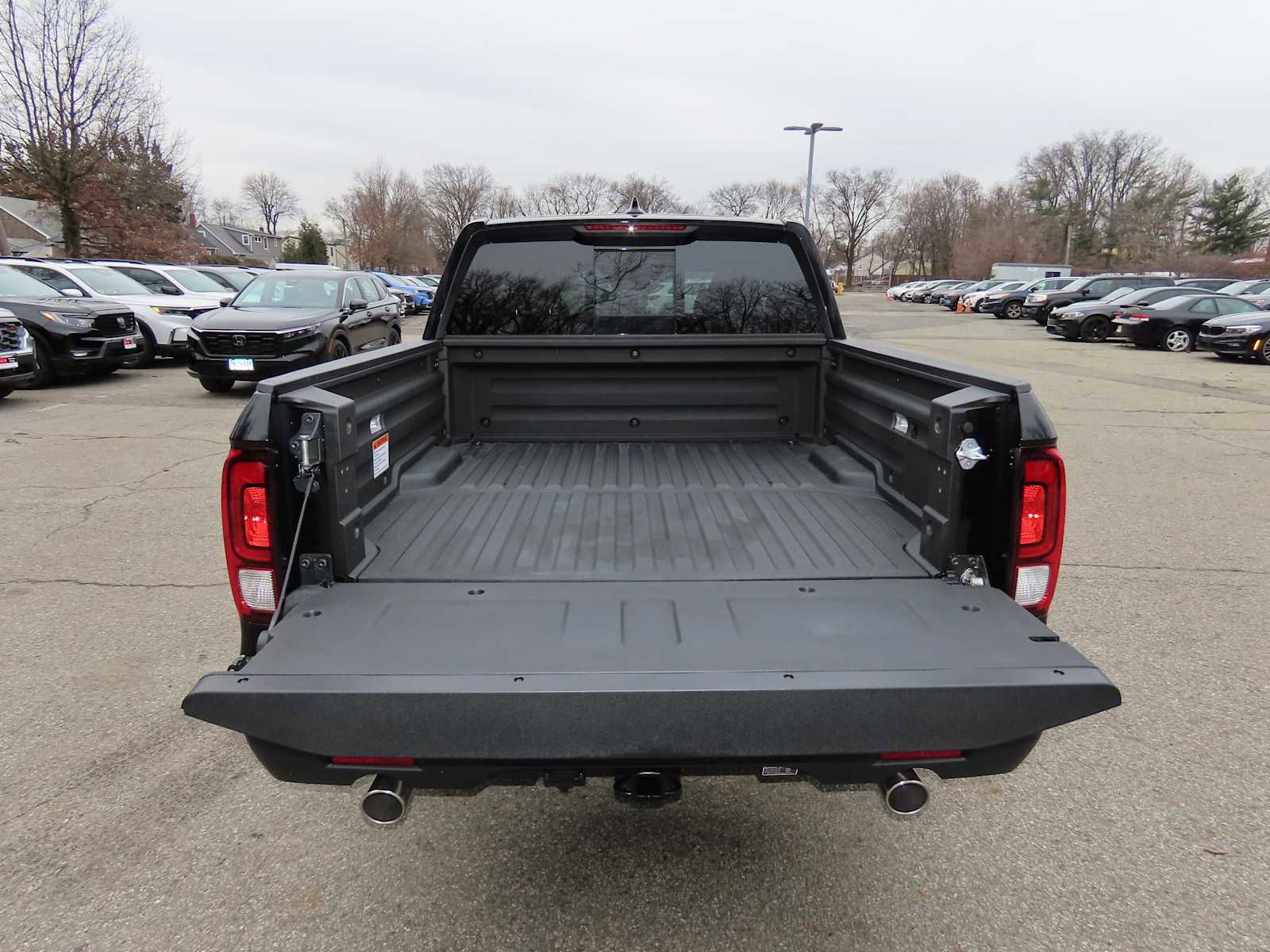 New 2026 Honda Ridgeline Black Edition image 10