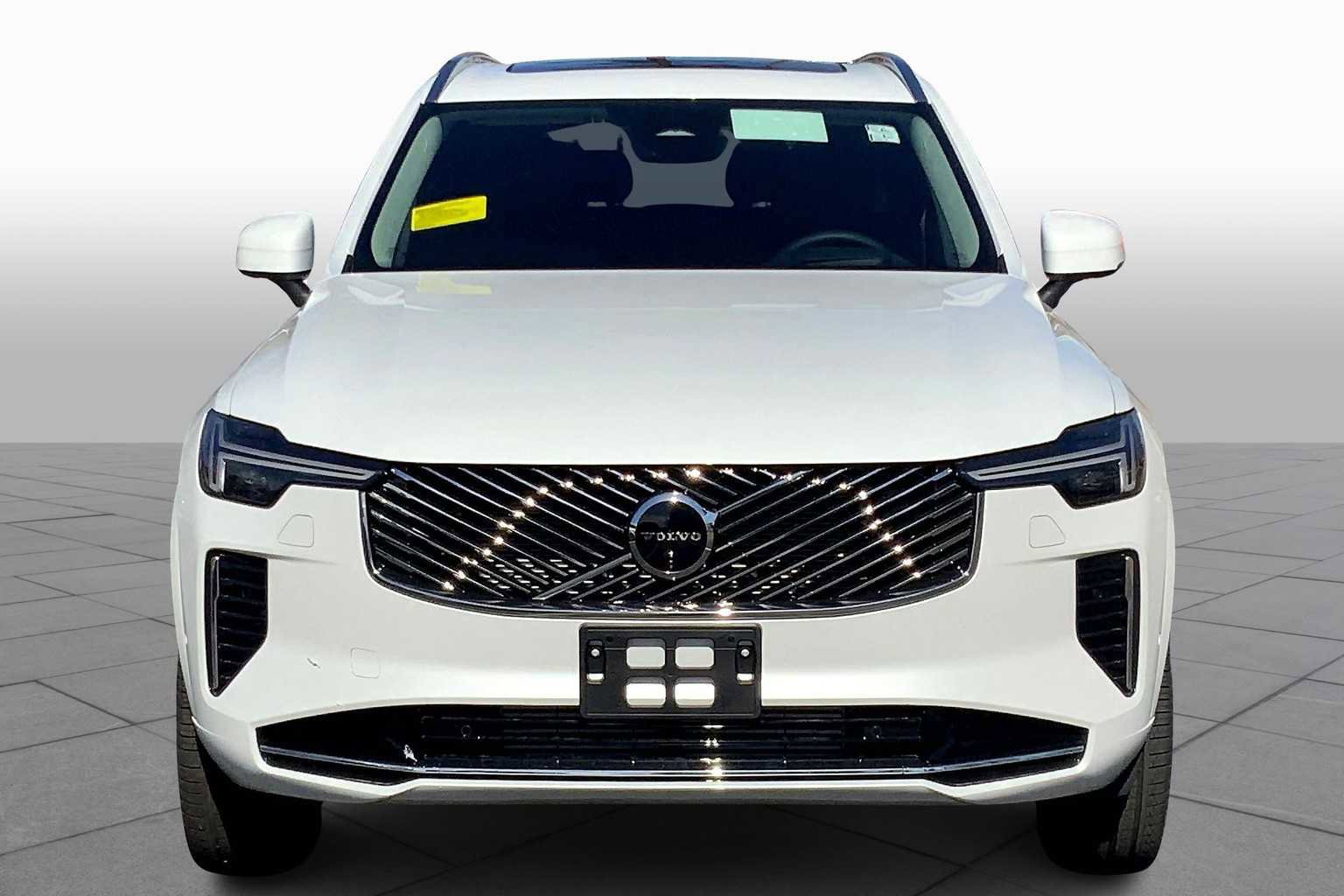 New 2025 Volvo XC90 T8 Ultra w/ Protection Package Premier image 2