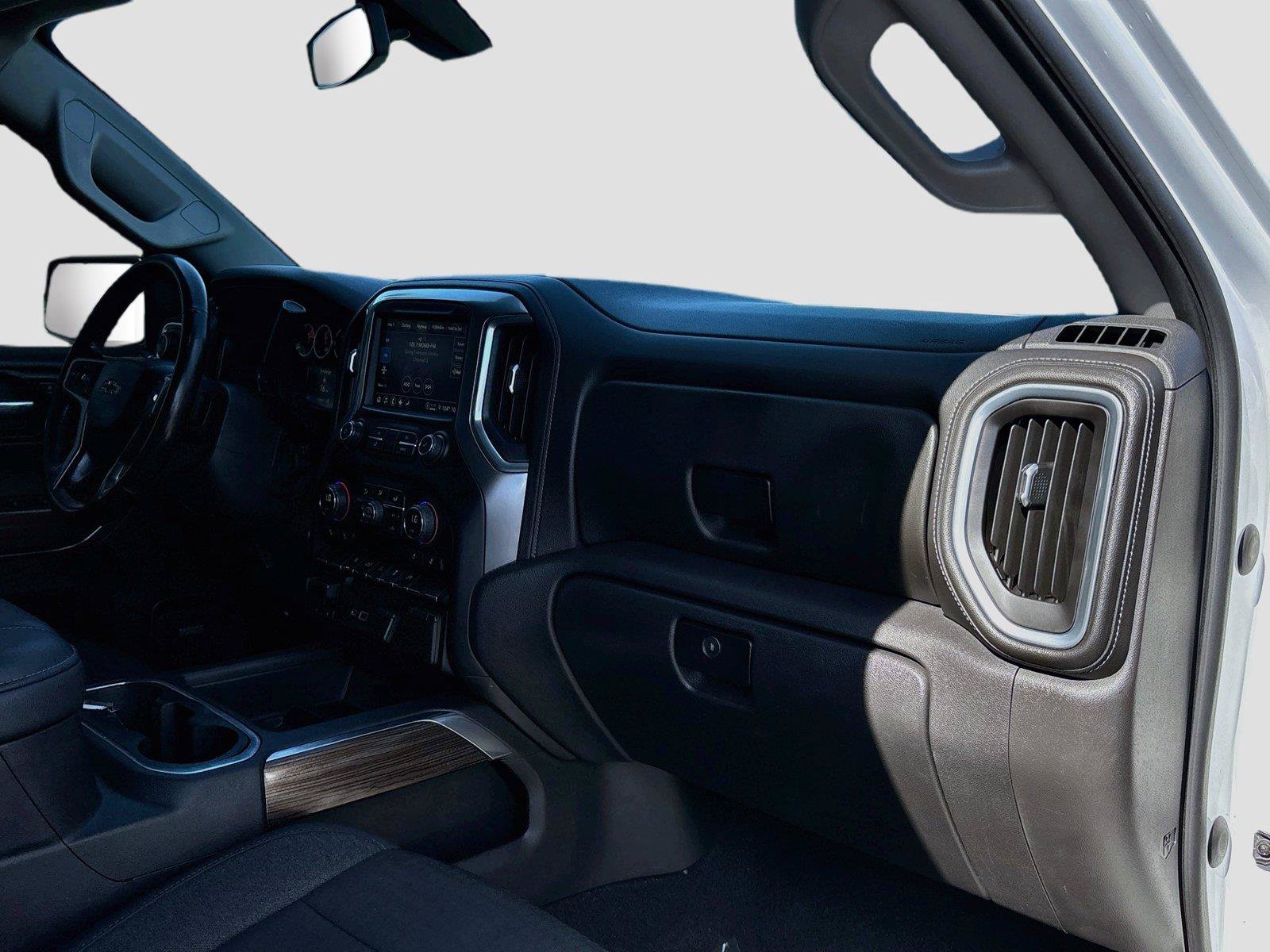 Used 2021 Chevrolet Silverado 1500 RST w/ Convenience Package II AWD/4WD image 29