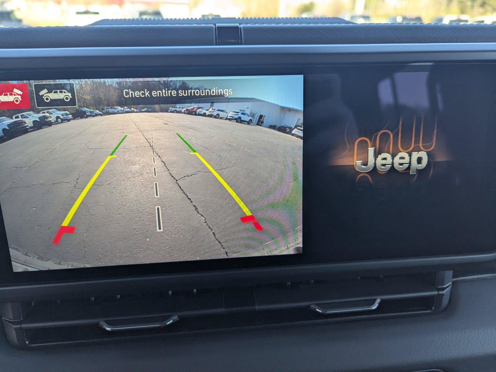 New 2026 Jeep Wrangler Unlimited Sahara AWD/4WD image 20