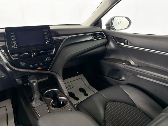 Used 2024 Toyota Camry SE FWD image 22