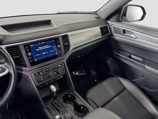 Used 2020 Volkswagen Atlas Cross Sport SE image 24