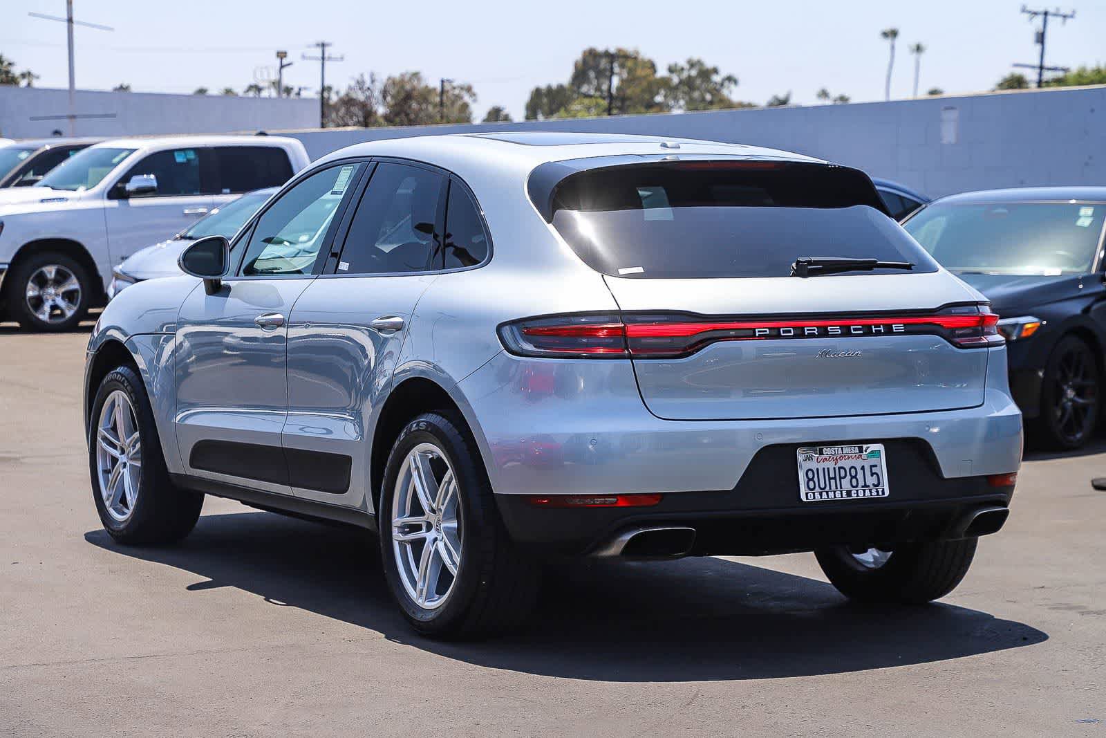 Used 2020 Porsche Macan AWD/4WD image 8