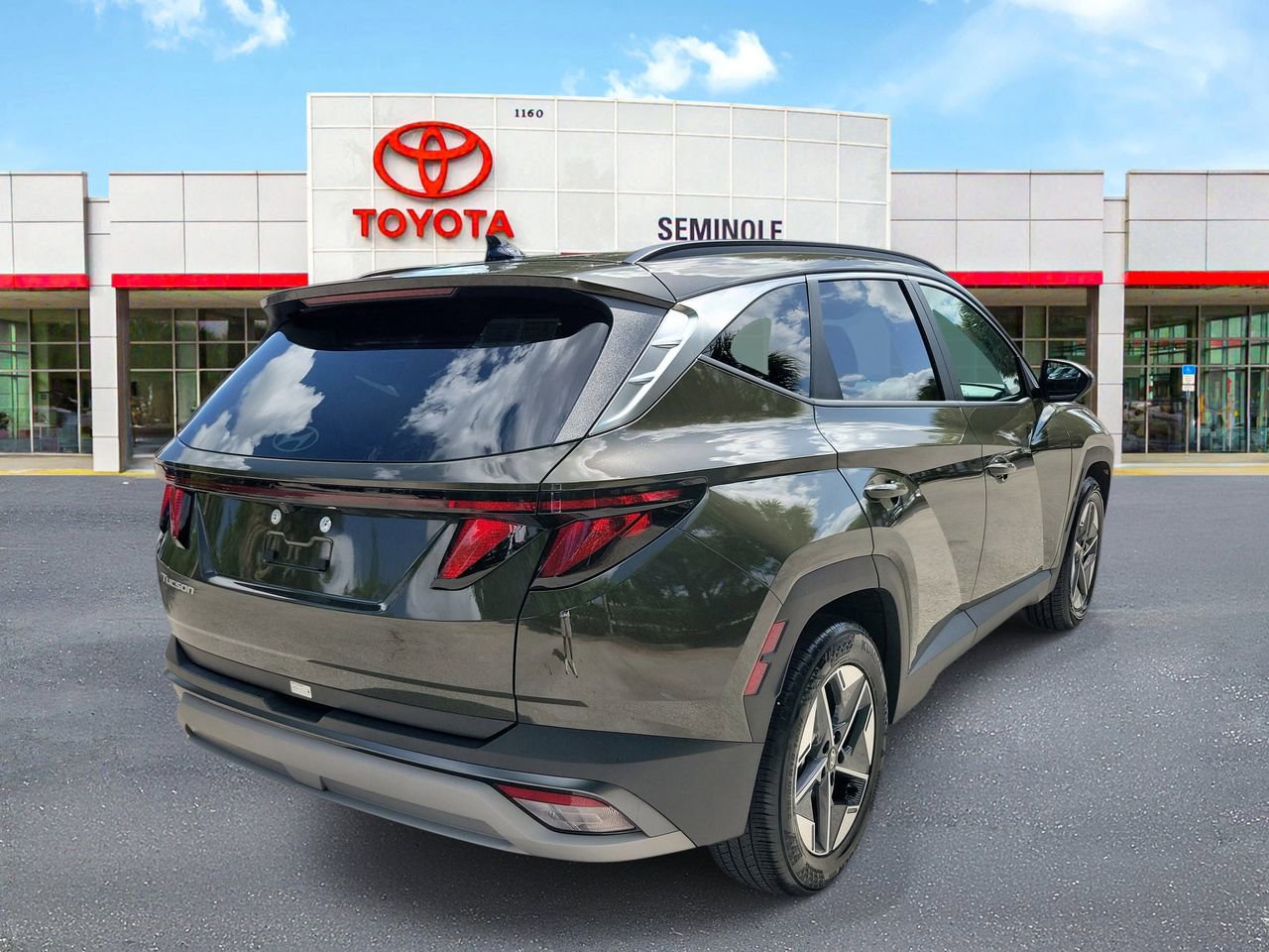 Used 2025 Hyundai Tucson SEL image 3
