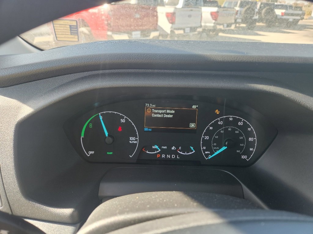 Used 2023 Ford E-Transit Medium Roof image 24