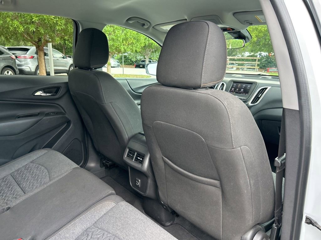 Used 2023 Chevrolet Equinox LT image 39