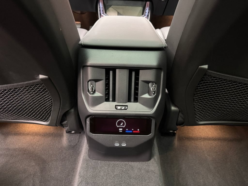 Certified 2025 BMW X3 xDrive30i AWD/4WD image 13